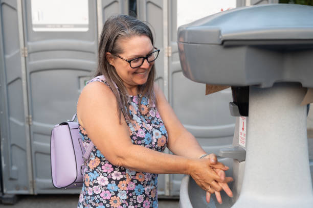 Porta potty rental for outdoor events